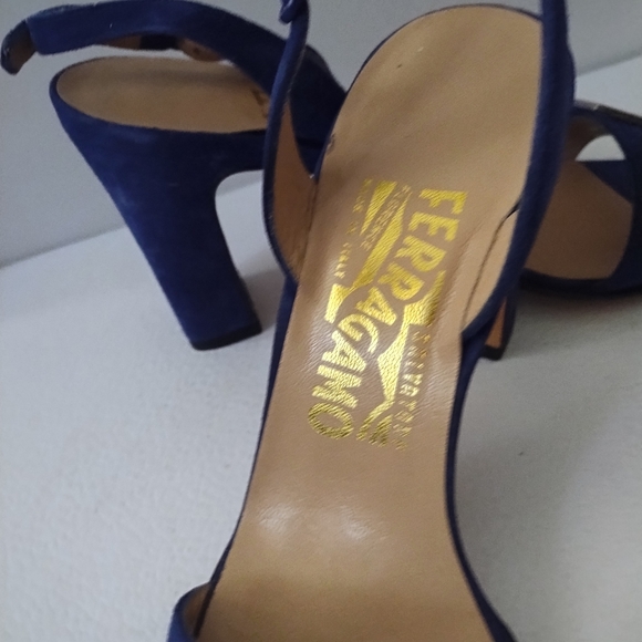 SALVATORE FERRAGAMO SANDAL - Picture 2 of 15